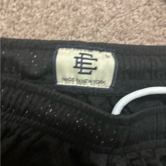 Eric Emanuel (Size M) - Picture 2 of 2